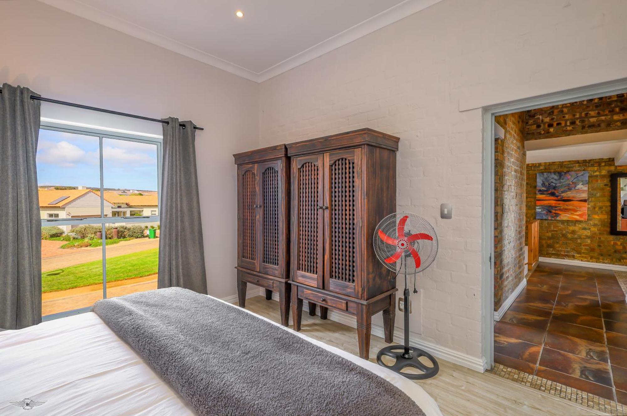 Flensborg Studios & Penthouse - Langebaan Golf Estate Esterno foto
